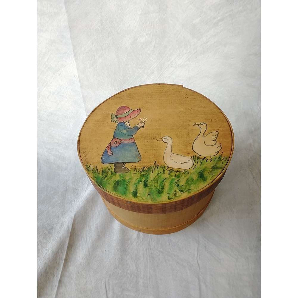 Vintage Hand Painted Wooden Cheese Box Geese Farmhouse bonnet Country - Picture 2 of 16